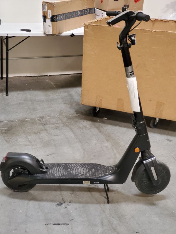 Photo 2 of ( PARTS MOSTLY ) BIRD FLEX ELECTRIC SCOOTER - BLACK

