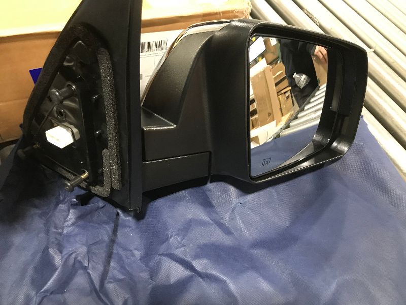 Photo 3 of Fit System Passenger Side Mirror for Toyota Tundra Pick-Up Base, Limited, SR-5 Model, Textured Black w/Chrome Cover, w/o Lane Change Assist, Foldaway, Heated Power Passenger Side (RH)