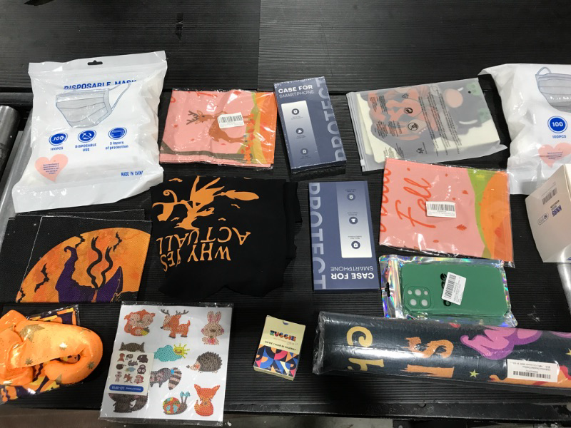 Photo 1 of 21 PIECE HALLOWEEN AND VARIOUS ITEMS 