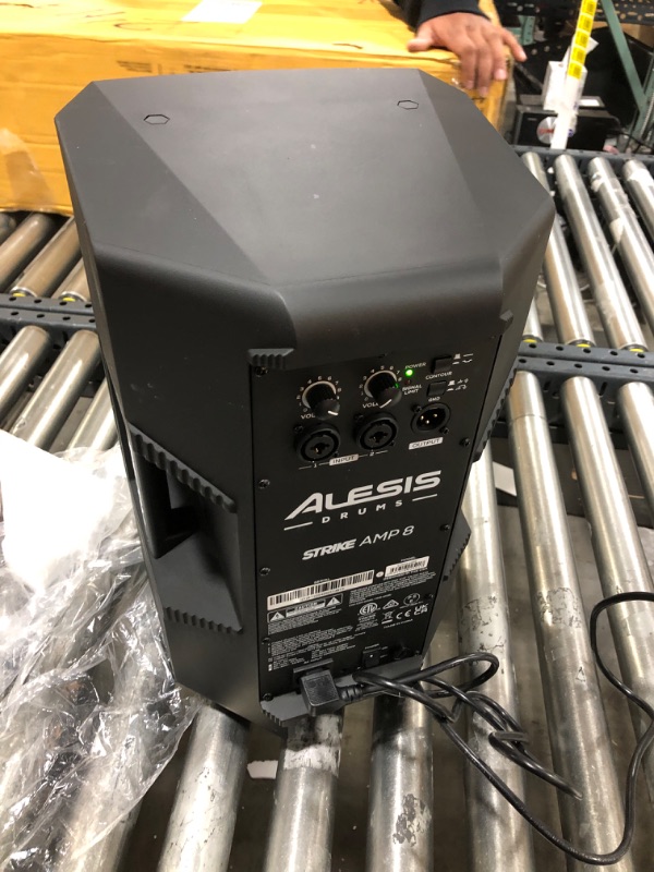 Photo 4 of  Alesis Strike Amp 8 2000W E-Drum Amp 8 Inch Woofer 