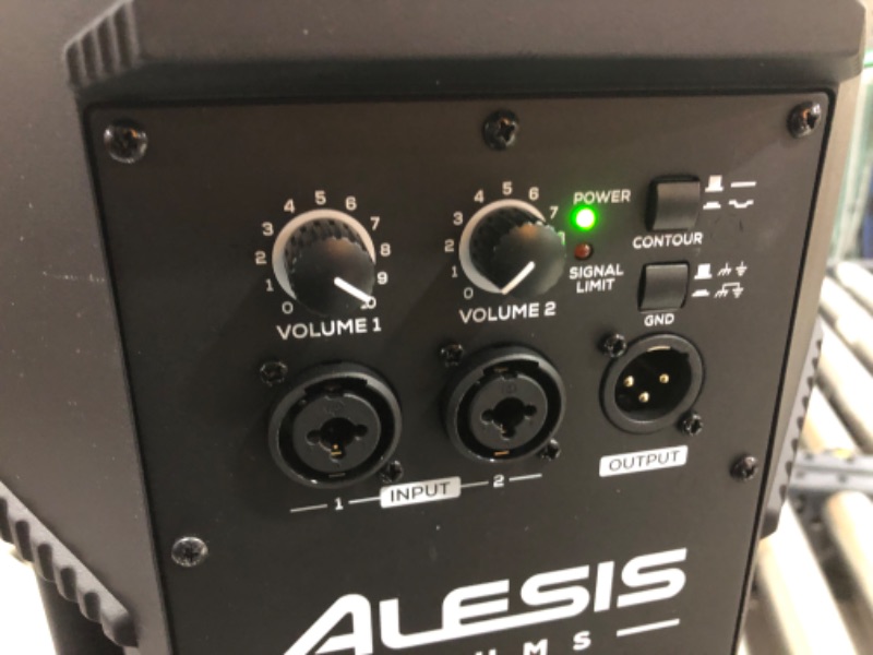 Photo 3 of  Alesis Strike Amp 8 2000W E-Drum Amp 8 Inch Woofer 