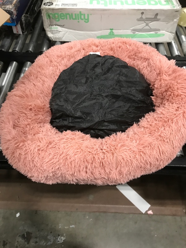 Photo 1 of ACTIVE PETS PINK FAUX FUR DOG BED LARGE