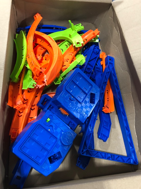 Photo 1 of ?Hot Wheels Track Set and 1:64 Scale Toy Car, 29" Tall Track with Motorized Booster for Fast Racing, Action Spiral Speed Crash Playset???? SHIPS IN OWN CONTAINER