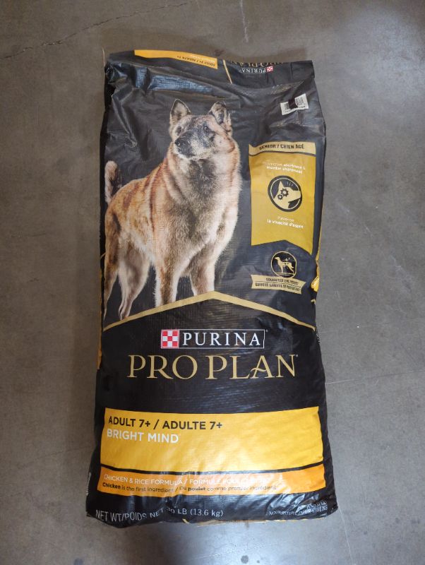 Photo 2 of Purina Pro Plan Senior Dog Food With Probiotics for Dogs, Bright Mind 7+ Chicken & Rice Formula - 30 lb. Bag
