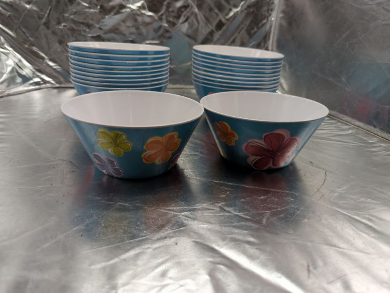Photo 1 of GLAD - 20 Pack - Small Plastic Bowls (6") - Blue Floral Design
