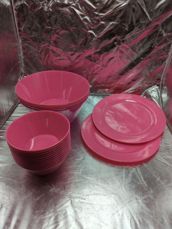 Photo 1 of GLAD - Pink Bundle - 5 Serving Bowls, 2 Large Plates, 12 Pack Small Bowls
