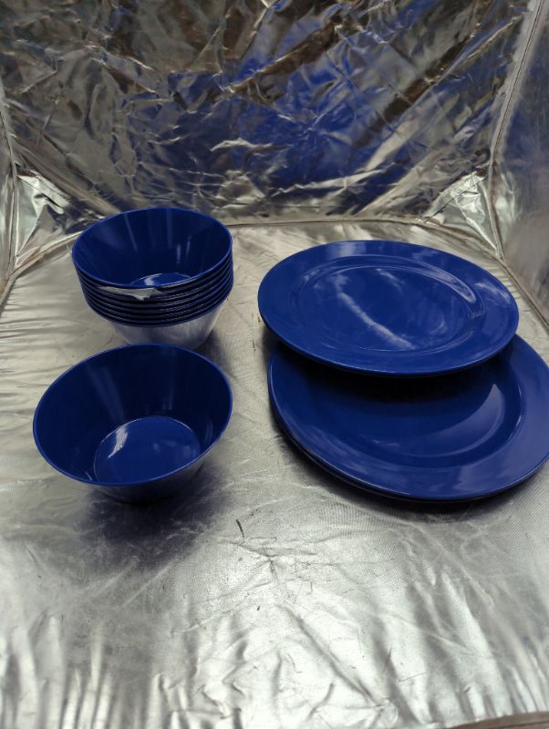 Photo 1 of GLAD - Dark Blue Bundle - 5 Large Circle Plates & 9 Small Circle Bowls