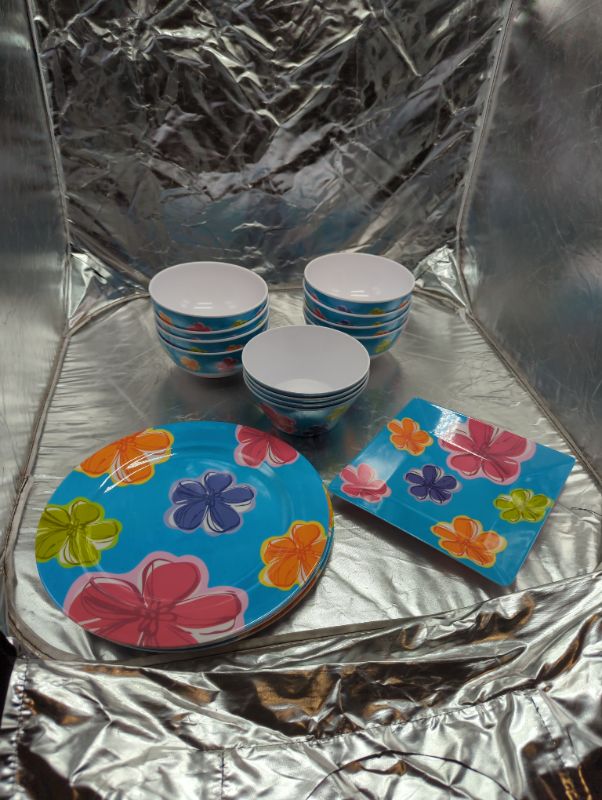 Photo 1 of GLAD - Blue Floral Bundle - 12 Small Bowls, 1 Small Plate, 4 Large Plates