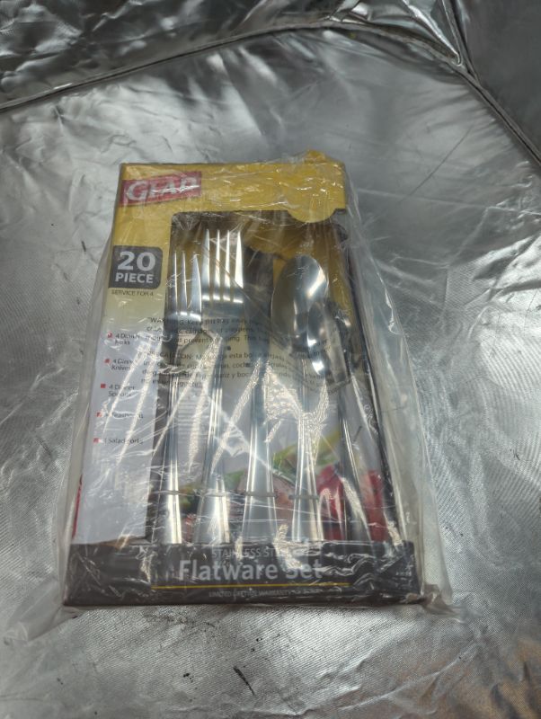 Photo 3 of GLAD - 20-Piece Silverware Flatware Cutlery Set