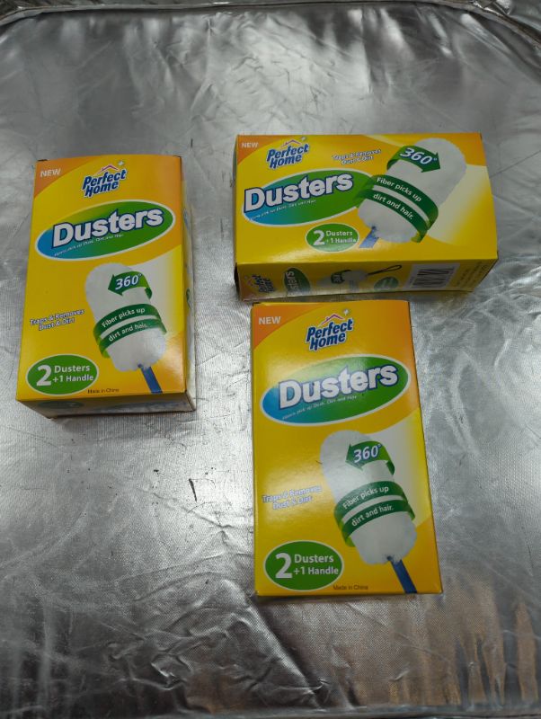 Photo 1 of Perfect Home - Round Dusters - 2 Dusters & 1 Handle per pack - 3 Packs