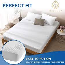 Photo 1 of Roses & Violets - 100% Waterproof Natural Bamboo Mattress Protector - Size Twin