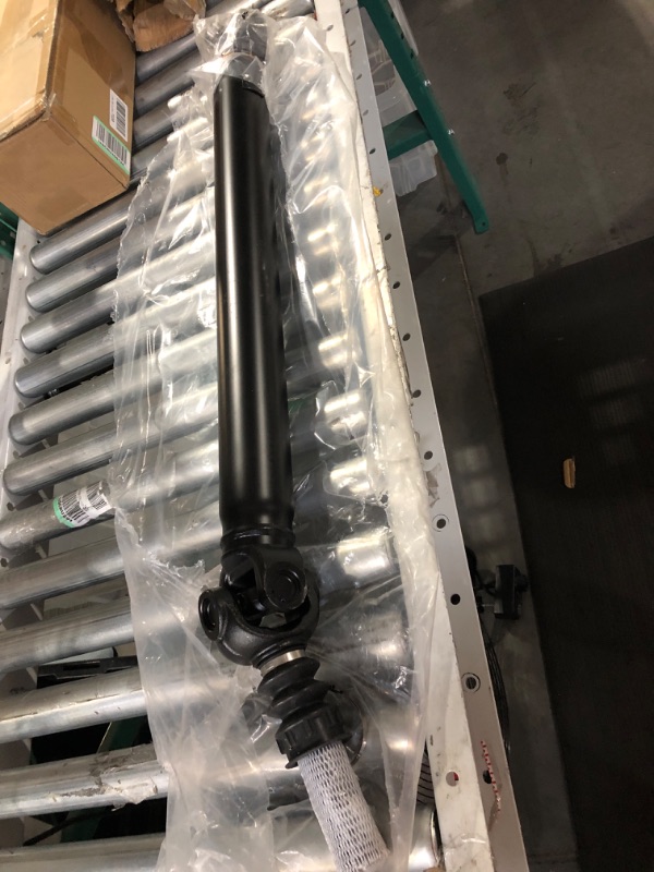 Photo 1 of A-Premium Front Drive Shaft Prop Shaft Driveshaft [4WD, 4L60-E Auto Trans.] Compatible with Chevrolet Silverado Suburban 1500 Tahoe 1999-2006 & GMC Sierra Yukon 1500 1999-2006, Replace# 938-221