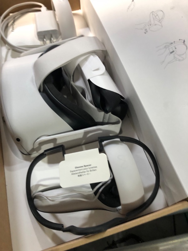 Photo 5 of [READ NOTES]
Meta Quest 2 — Advanced All-In-One Virtual Reality Headset — 128 GB Headset Only 128GB