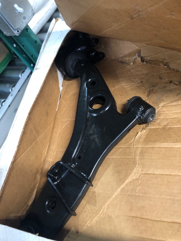 Photo 2 of MOOG RK620319 Control Arm and Ball Joint Assembly