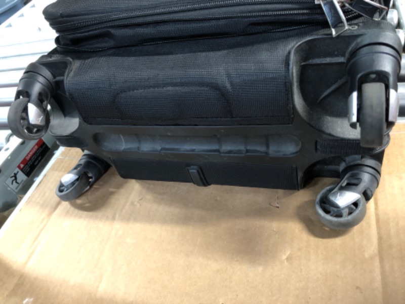 Photo 4 of USED - Travelpro Tourlite Softside Expandable Luggage with 4 Spinner Wheels, Lightweight Suitcase 19-Inch