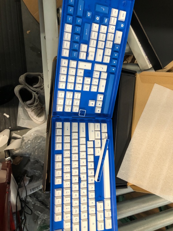 Photo 2 of Akko Blue on White 197-Key ASA Profile PBT Double-Shot Keycap Set for Mechanical Keyboards with Mac and ISO Enter Keys with Collection Box ASA Profile Blue on White