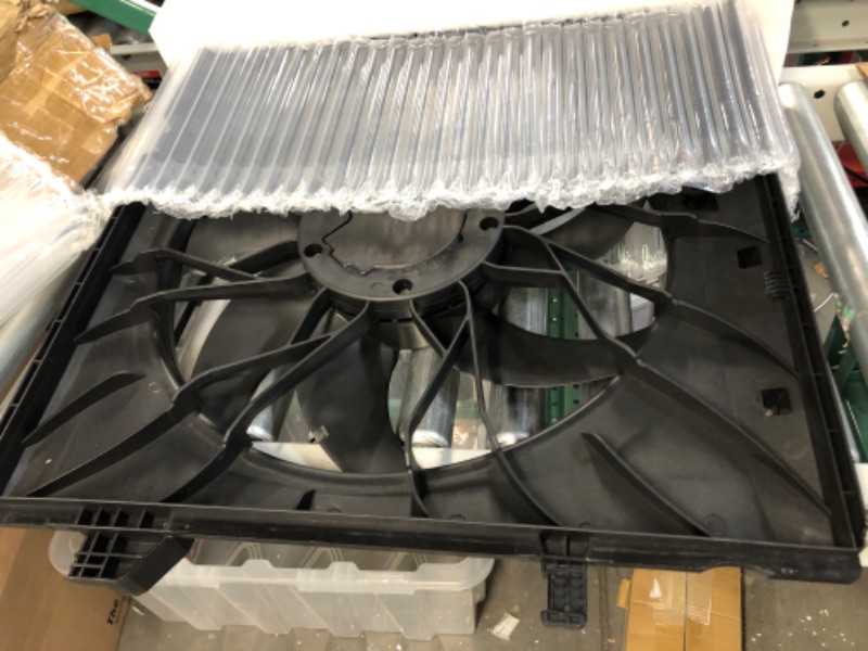 Photo 1 of *APPEARS NEW* A-Premium Engine Radiator Cooling Fan Assembly Compatible with Mercedes-Benz X166 GL350/GL450/GLE300d/GLE350/GLE400/GLE43 AMG/GLE450 AMG/GLE550e/GLS350d/GLS450, W166 ML250/ML350/ML400, Sport Utility