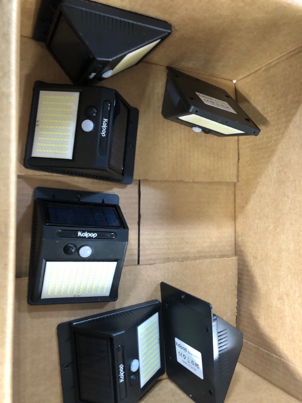 Photo 2 of 6 Pack Solar Lights Outdoor