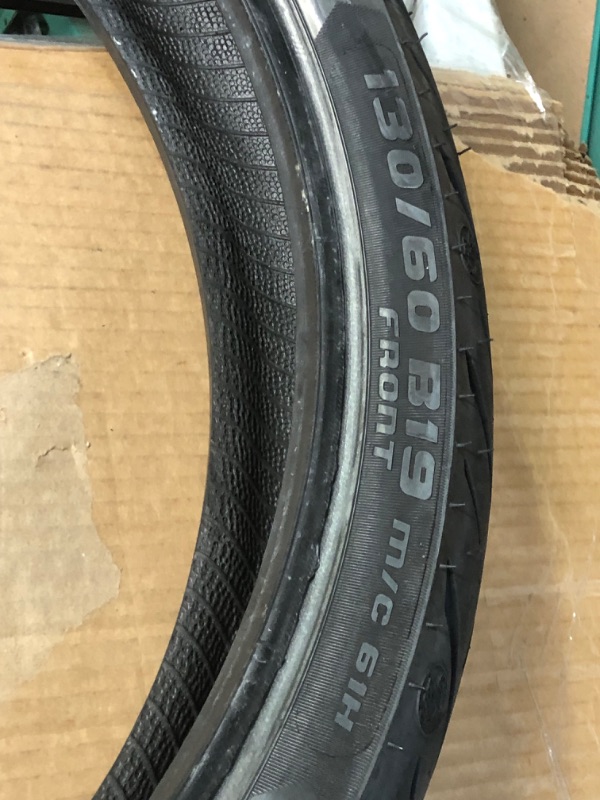 Photo 1 of Metzeler ME888 Marathon Ultra Front Tire (130/60B-19)