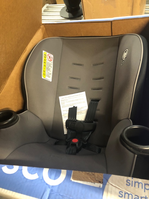 Photo 2 of Cosco Onlook 2-in-1 Convertible Car Seat