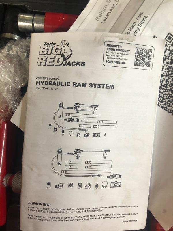 Photo 4 of BIG RED T70401S Torin Portable Hydraulic Ram 4 Ton (8,000 lb) Capacity, Red