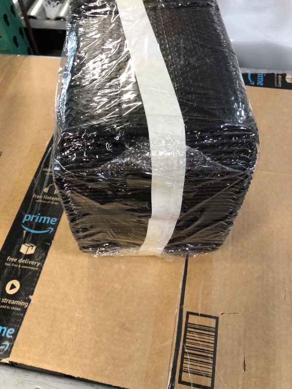 Photo 1 of Metronic 40Pcs Bubble Mailers 8.5x12 ", Black Padded Envelopes,