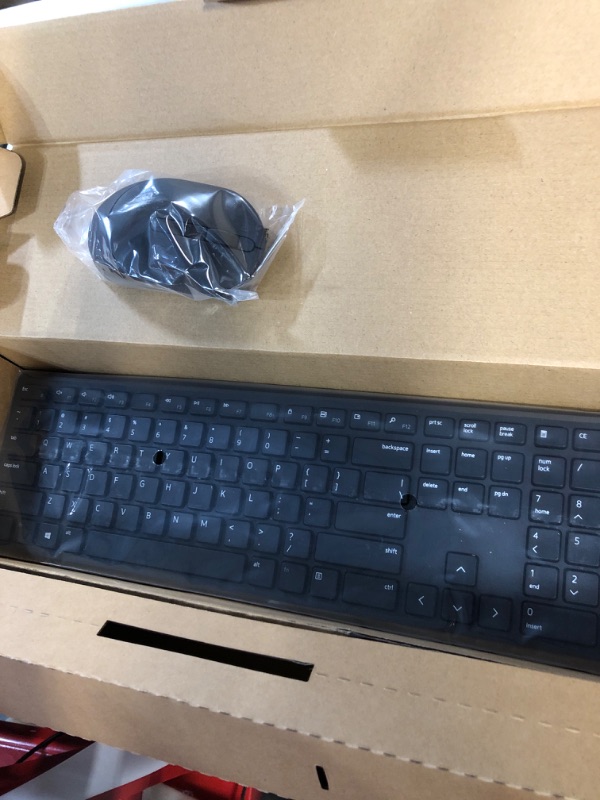 Photo 3 of Dell Pro KM5221W Keyboard & Mouse