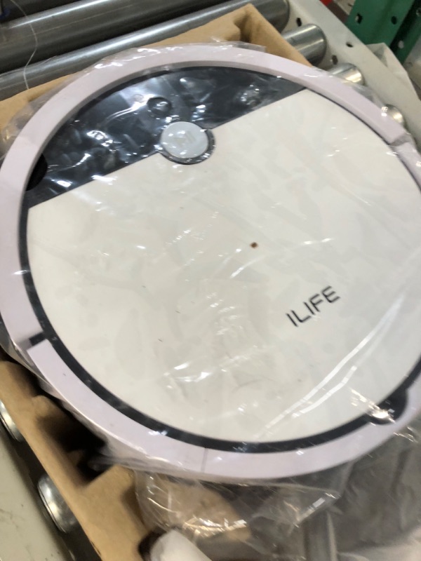 Photo 4 of **USED/LITTLE DIRTY/ IT WORKS**ILIFE V9e Robot Vacuum Cleaner, 4000Pa Max Suction, 