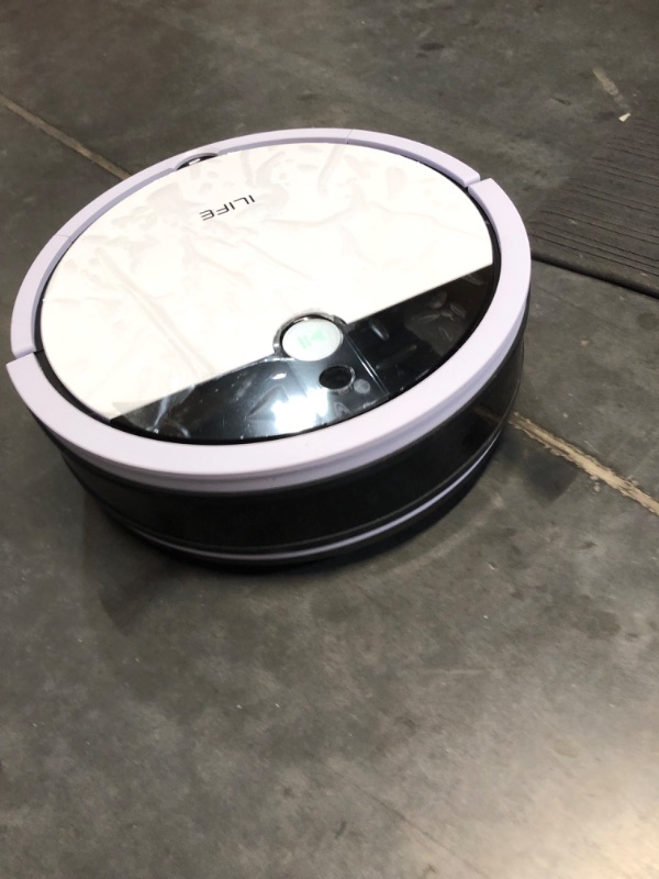 Photo 2 of **USED/LITTLE DIRTY/ IT WORKS**ILIFE V9e Robot Vacuum Cleaner, 4000Pa Max Suction, 