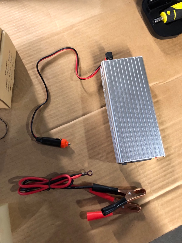 Photo 1 of Car Inverter,1500W Power Voltage Inverter Transmer DC12V to AC220V Correction Waves with LED Indicator
