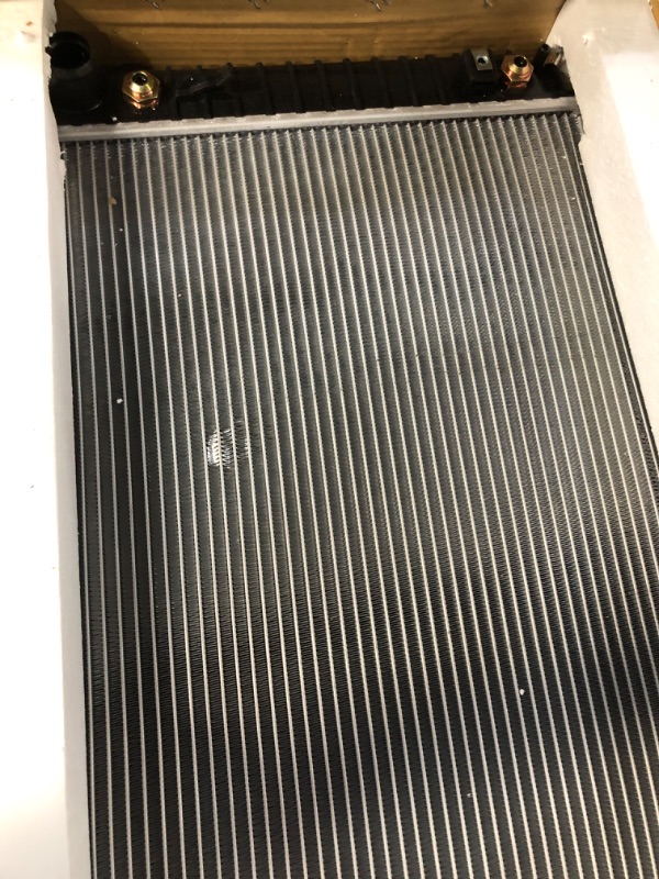 Photo 2 of DNA Motoring OEM-RA-13057 OE Style Aluminum Cooling Radiator Compatible with 08-10 Saturn Vue 2.4 3.5 / 12-15 Captiva Sport 2.4 3.0 AT