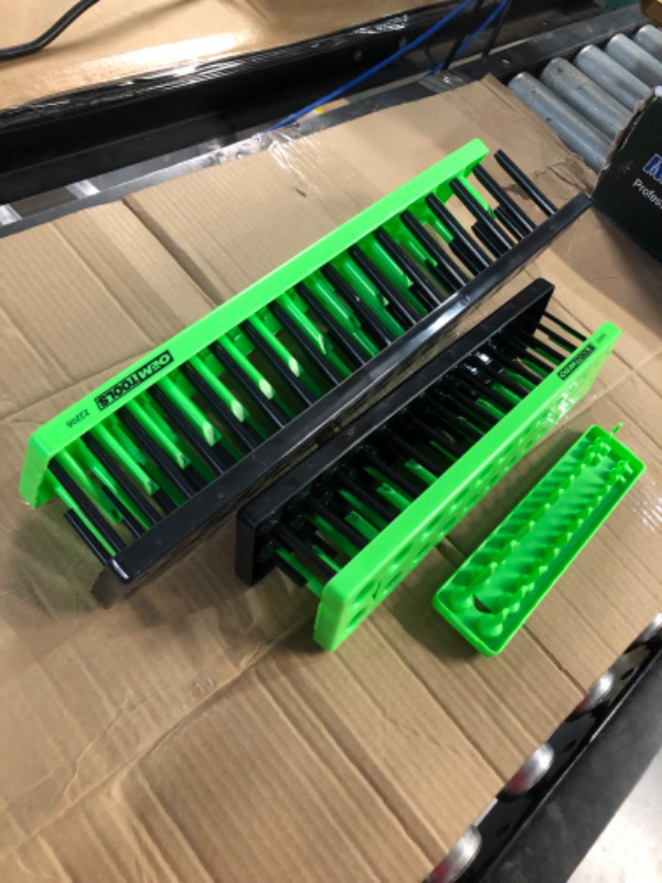 Photo 3 of ***SEE NOTES*** OEMTOOLS 22233 6 Piece SAE and Metric Socket Tray Set (Black and Green)