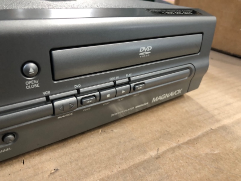 Photo 3 of Emerson VHS/DVD Combo Player With Remote