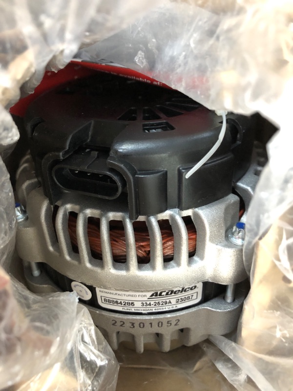 Photo 2 of HEAVY!!
ACDelco Gold 334-2529A Alternator, Remanufactured (Renewed)