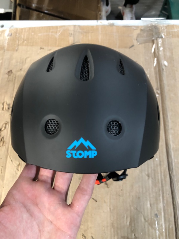 Photo 2 of [New] Stomp Ski & Snowboarding Snow Sports Helmet with Build-in Pocket in Ear Pads for Wireless Drop-in Headphone (Matte Black) Medium