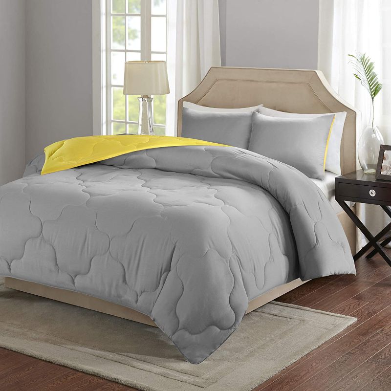 Photo 1 of [Used] Comfort Spaces Vixie Reversible Comforter Set