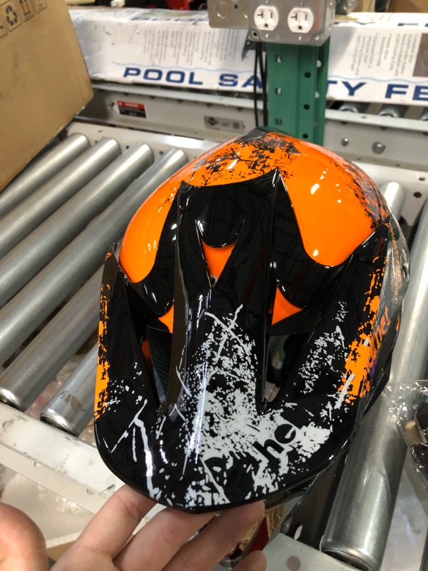 Photo 4 of SanQing Motocross Helmet Fashion Youth Dirt Bike (Orange, Medium)