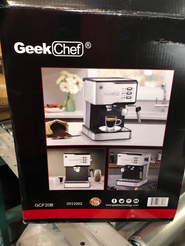 Photo 3 of **USED**Geek Chef Espresso Machine, Espresso and Cappuccino latte Maker 20 Bar Pump Coffee Machine  950W, 1.5L Water Tank