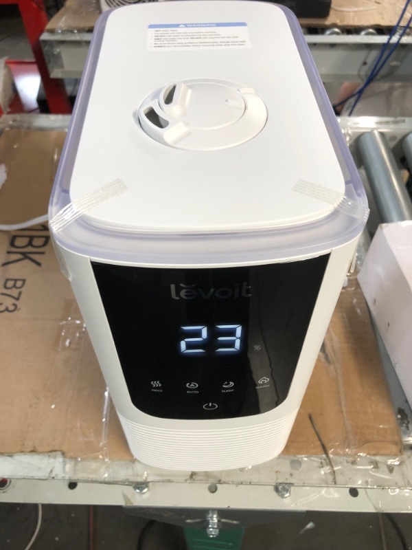 Photo 1 of LEVOIT OasisMist Smart Cool and Warm Mist Humidifiers for Bedroom Large Room Home,  4.5L, White 