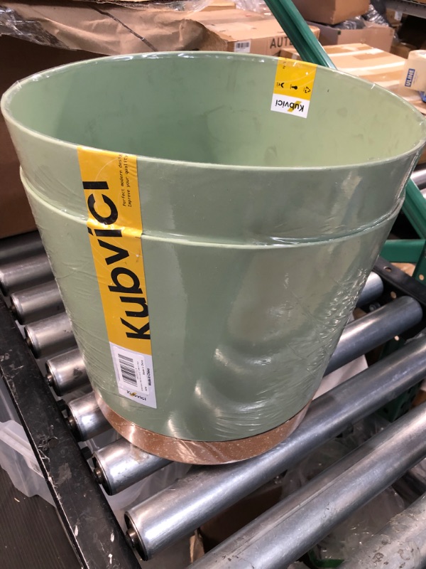 Photo 2 of *1 Pot Dirty Inside* kubvici Plant Pots, 2 Pack 12 Inch, with Drainage, Green