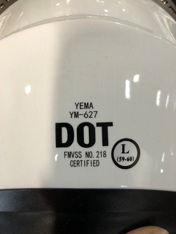 Photo 2 of *Minor Scuff* YEMA YM-627 Motorcycle Open Face Helmet DOT Approved, 3/4 Half Helmet with Sun Visor, White Large