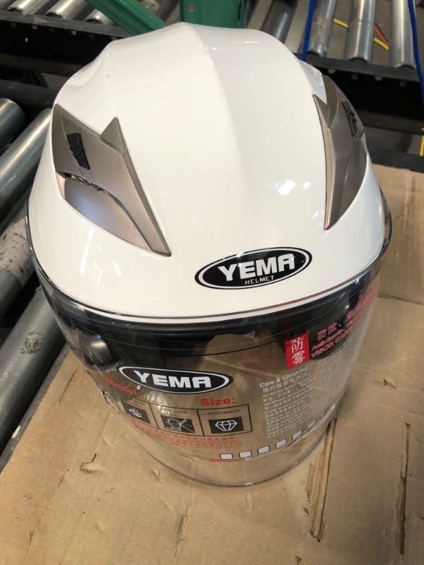 Photo 5 of *Minor Scuff* YEMA YM-627 Motorcycle Open Face Helmet DOT Approved, 3/4 Half Helmet with Sun Visor, White Large