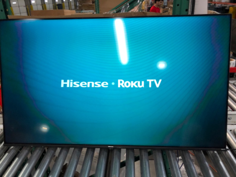 Photo 3 of Hisense 55-Inch Class R6 Series Dolby Vision HDR 4K UHD Roku Smart TV with Alexa Compatibility