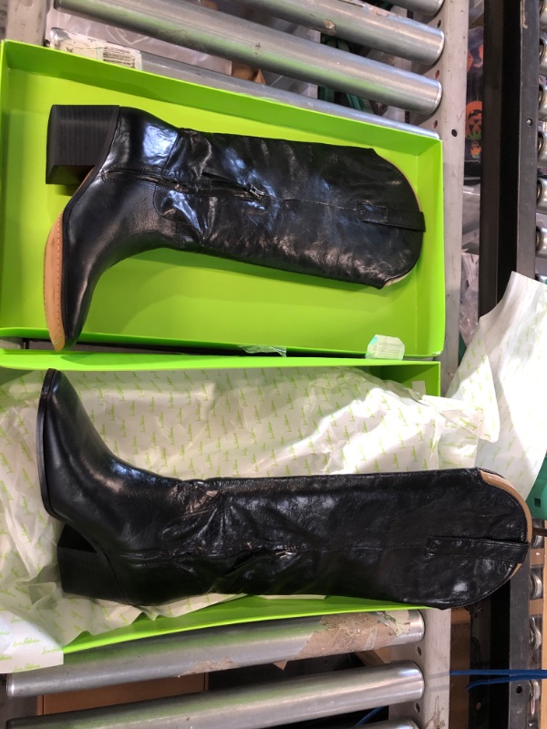 Photo 2 of [USED] Women's Britten Western Square Toe Boots