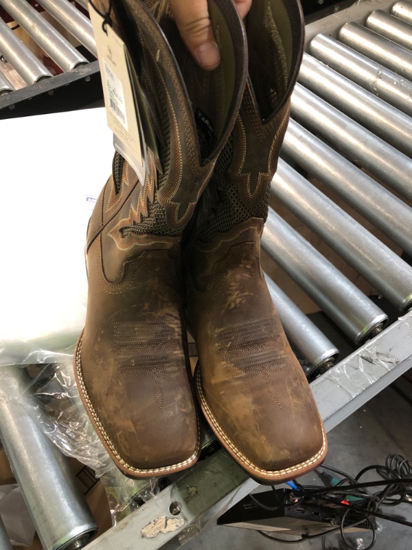 Photo 2 of ARIAT Men's Venttek Ultra Western Boot 9.5 Distressed Brown