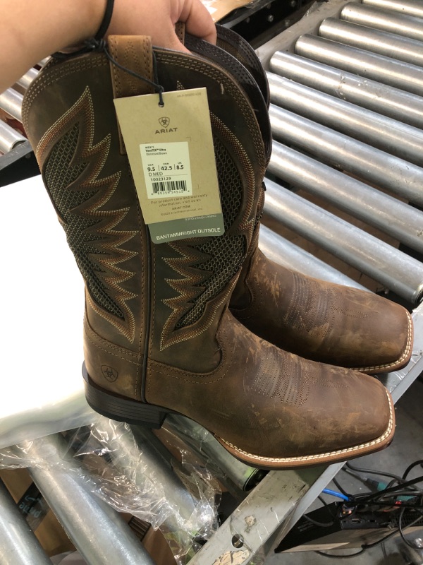 Photo 3 of ARIAT Men's Venttek Ultra Western Boot 9.5 Distressed Brown