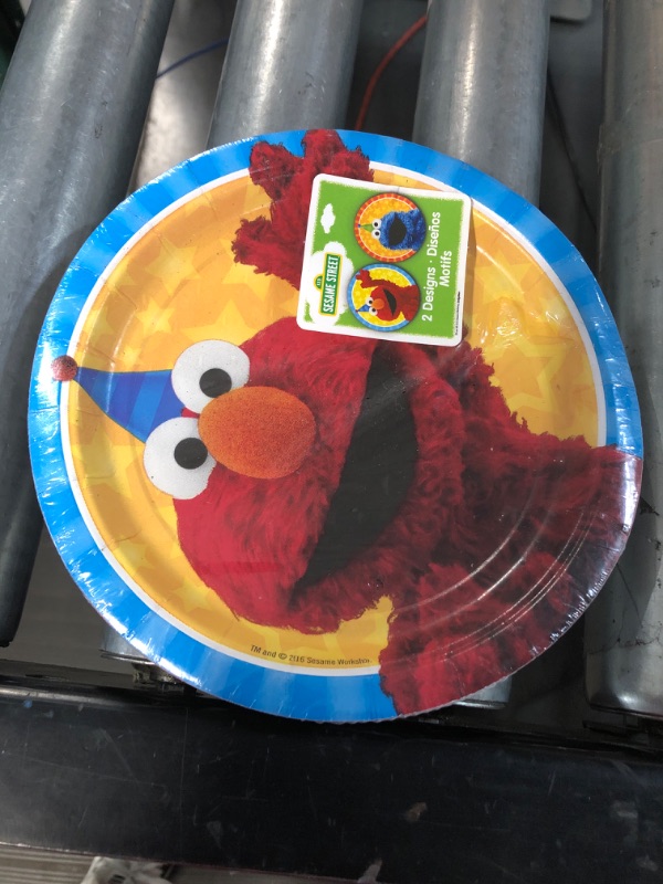 Photo 2 of Birthday Express Sesame Street Dessert Plate - 8 Pack