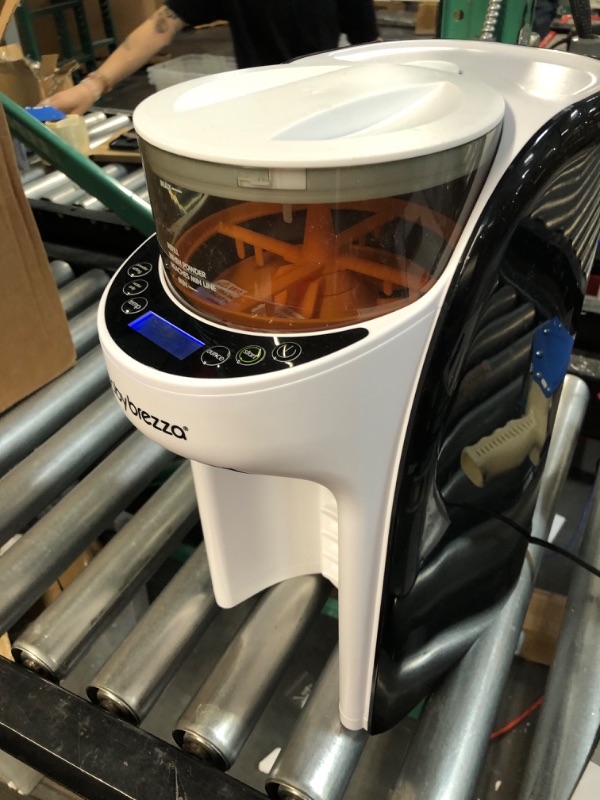 Photo 1 of Baby brezza formula dispenser