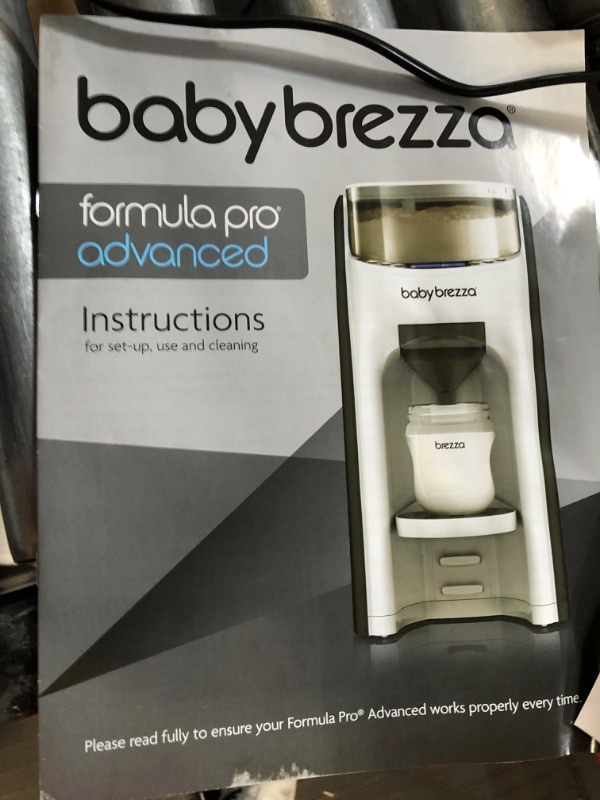 Photo 3 of Baby brezza formula dispenser