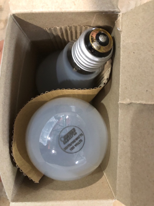 Photo 1 of 30-Watt/70-Watt/100-Watt A21 E26 3-Way Incandescent Light Bulb, Soft White 2700K (2-Pack)
